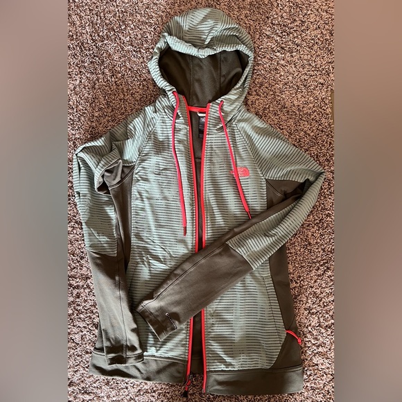 The North Face zip-up jacket, flash dry, sage green with vibrant trim. - Picture 2 of 5